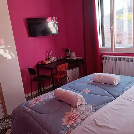 Locazione Turistica 2 Bed & Breakfast Tessera Exterior photo